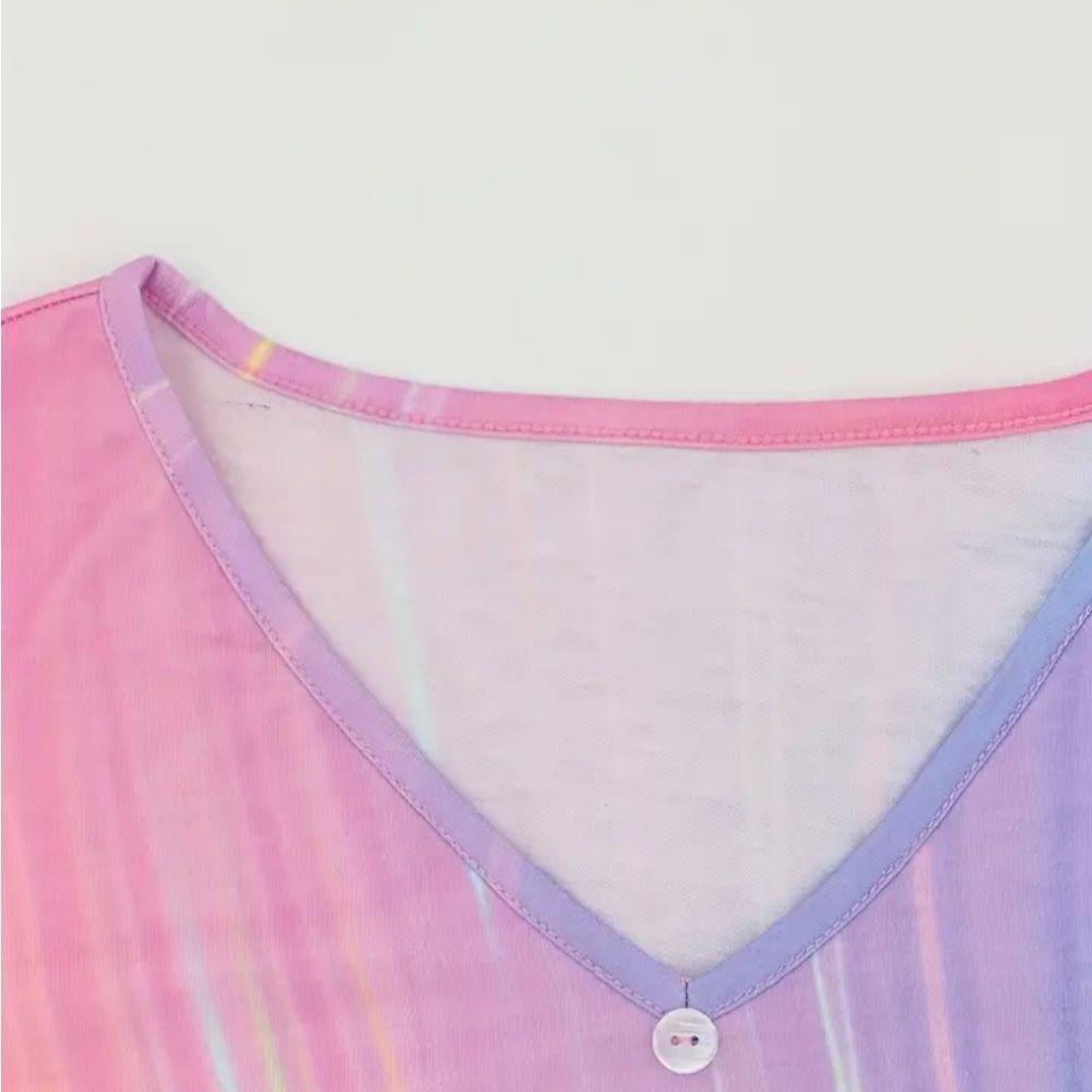 Woman's Multi Color Top - Picture 7 of 7